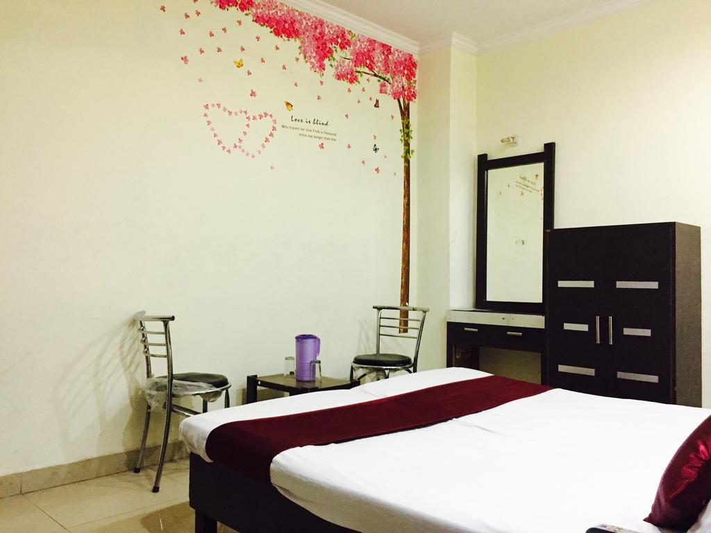 Sukhman International Hotel Near Amritsar Railway Station Exterior foto