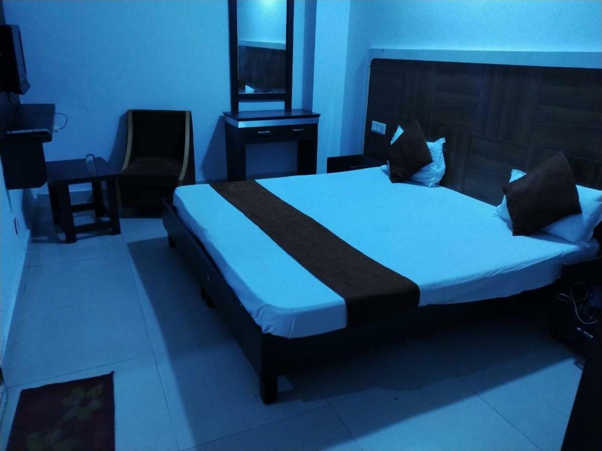 Sukhman International Hotel Near Amritsar Railway Station Exterior foto